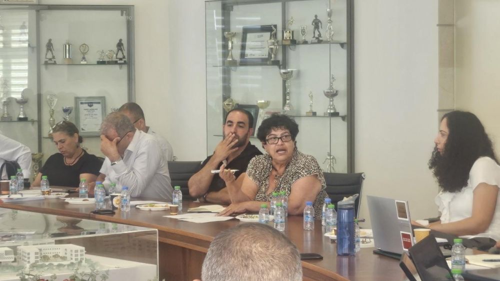 المطالبة ببذل الجهود لاستنفاد ميزانيات التربية والتعليم ضمن الخطة الخُماسيّة 550