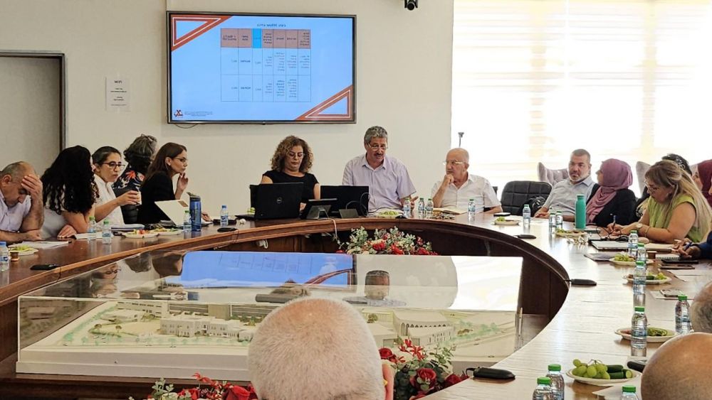 المطالبة ببذل الجهود لاستنفاد ميزانيات التربية والتعليم ضمن الخطة الخُماسيّة 550